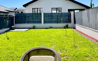 Casa PET FRIENDLY, tip duplex, Sanpetru, strada - Poză 3