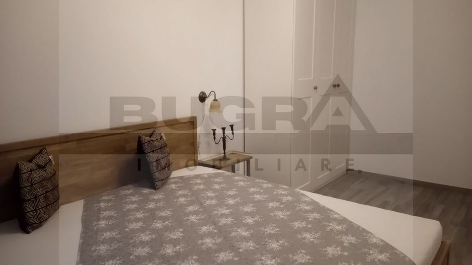 Apartament de 2 camere, 55mp, decomandat, parcare, zona Metro - Poză 2