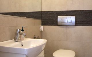 Birou mobilat si utilat, Complex Studentesc; centrala proprie. - Poză 11