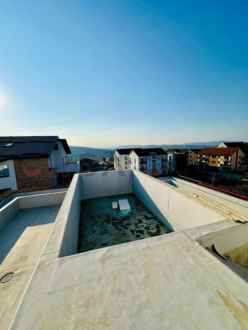 View panoramic , parcare inclusa, Europa - Poză 6