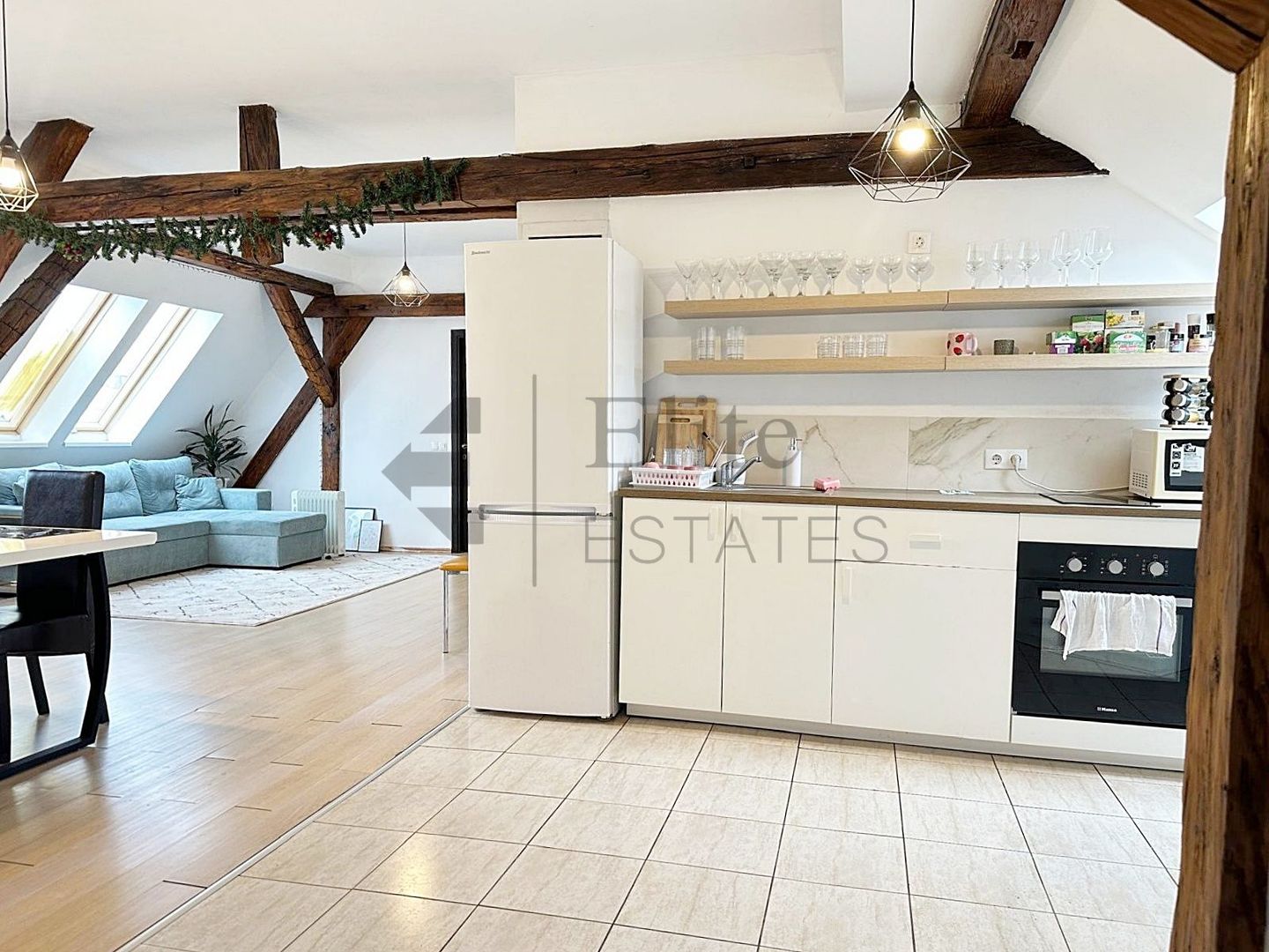 Apartament 3 camere de inchiriat Ultracentral pe Str. Independentei - Poză 2