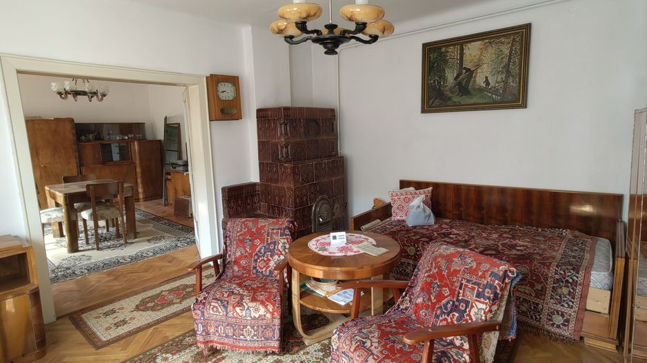 Casă cu 4 camere si teren zona Ciucului 120 m² - Poză 3