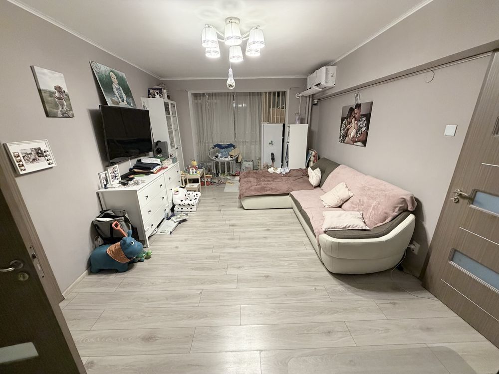 Apartament 2 camere Calea Vitan, Centrala, Renovat, Parcare, - Poză 1