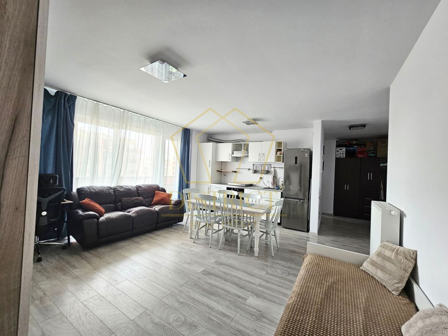 Apartament superb cu 2 camere | Iris  | Torontalului - Poză 1
