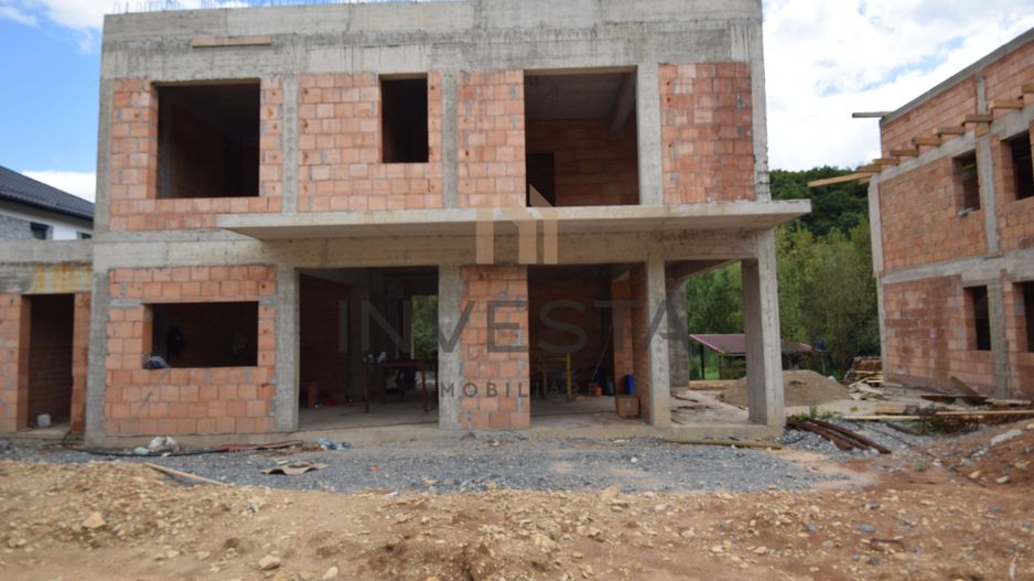 CASA INDIVIDUALA DE VANZARE TEREN 600MP FAGET - Poză 3