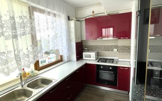 Apartament 3 camere de inchiriat, Cartierul Solar, loc de parcare - Poză 8