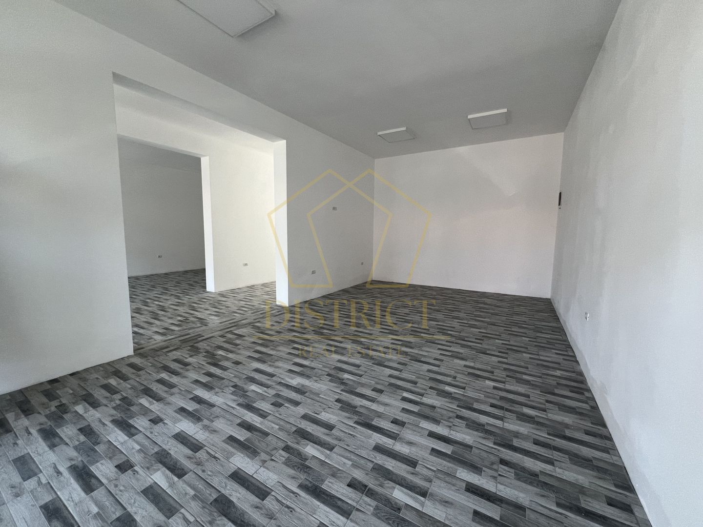 Spatiu Comercial SAD vad bun I Zona Brancoveanu - Poză 6