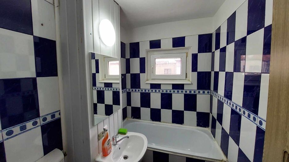 Apartament 3 camere, semidecomandat, zona Miron Costin - Poză 6