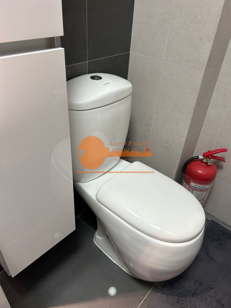 3 camere Grand Arena ( centrala termica-bloc 2024-loc parcare ) - Poză 14