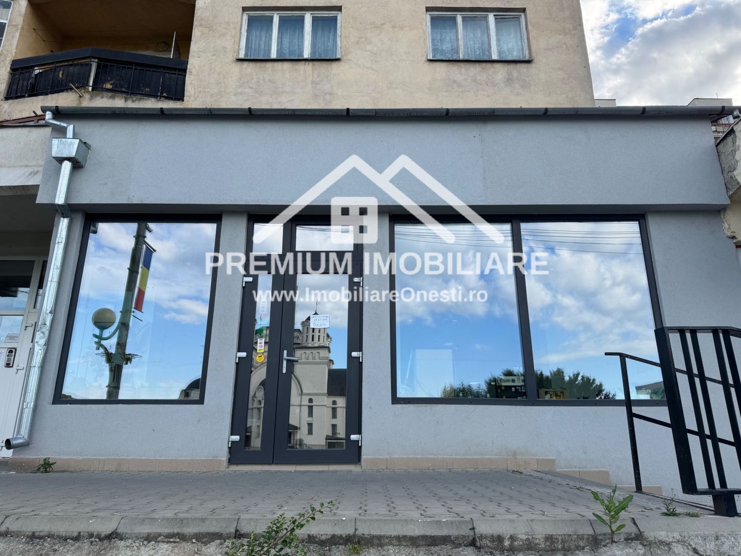 Spatiu Comercial de Inchiriat - Piateta Catedralei - Poză 1