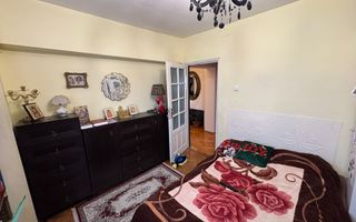 Decomandat si spatios - Poză 4