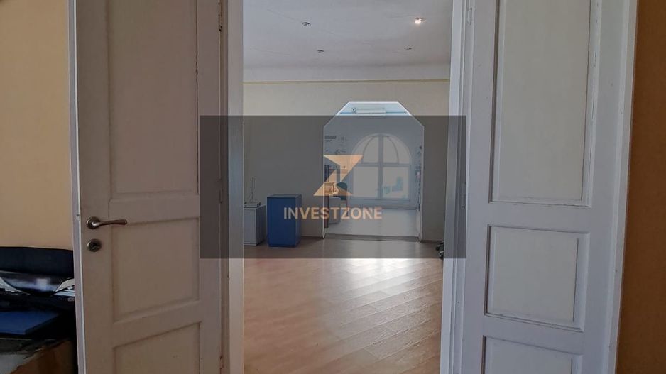 Proprietate 450 mp pe Calea Clujului cu teren de 787mp in Oradea - Poză 27