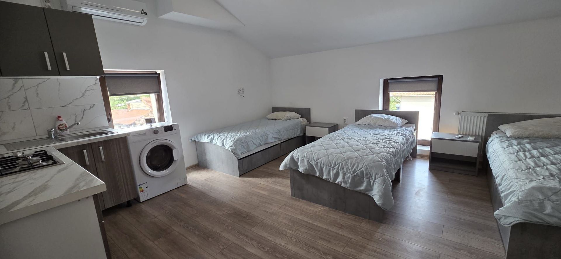IMOBIL DE ÎNCHIRIAT – 6 APARTAMENTE | 22 LOCURI DE CAZARE - Poză 17