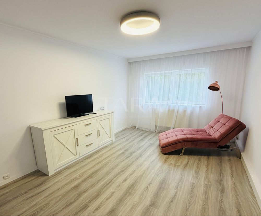 Apartament cu 2 camere decomandate, renovat, Plopilor, Cluj-Napoca. - Poză 2