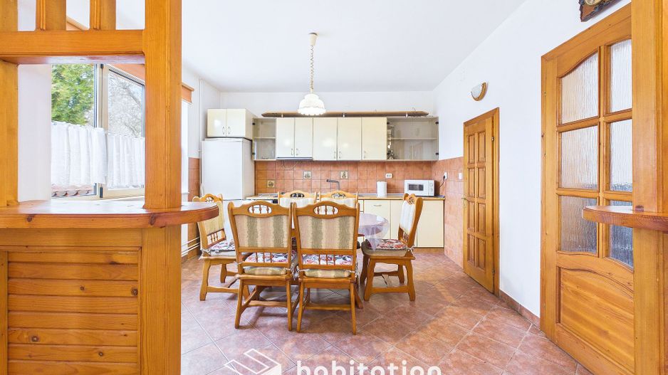 Casă ideală familie sau birou, cu curte și garaj | Braytim - Fratelia - Poză 6