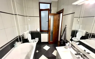 Oportunitate achizitie vila boiereasca 9 camere-Cotroceni- Singura in curte - Poză 12