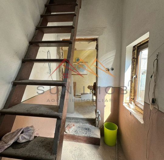 Casa 3 camere, ultracentral, fara trafic auto, Campina, Prahova - Poză 16