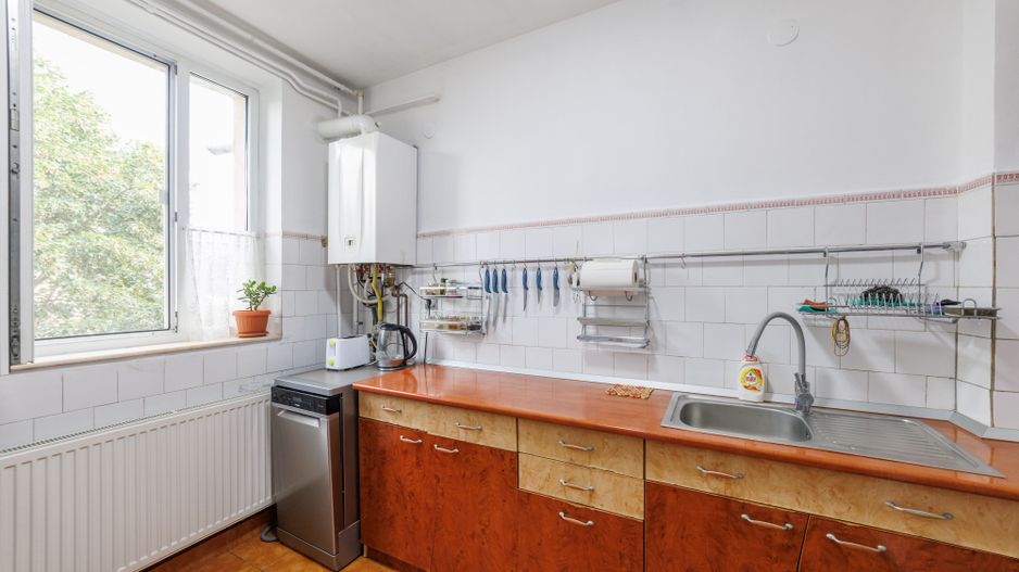 Apartament 2 camere, etaj 3, zona Traian - Poză 12