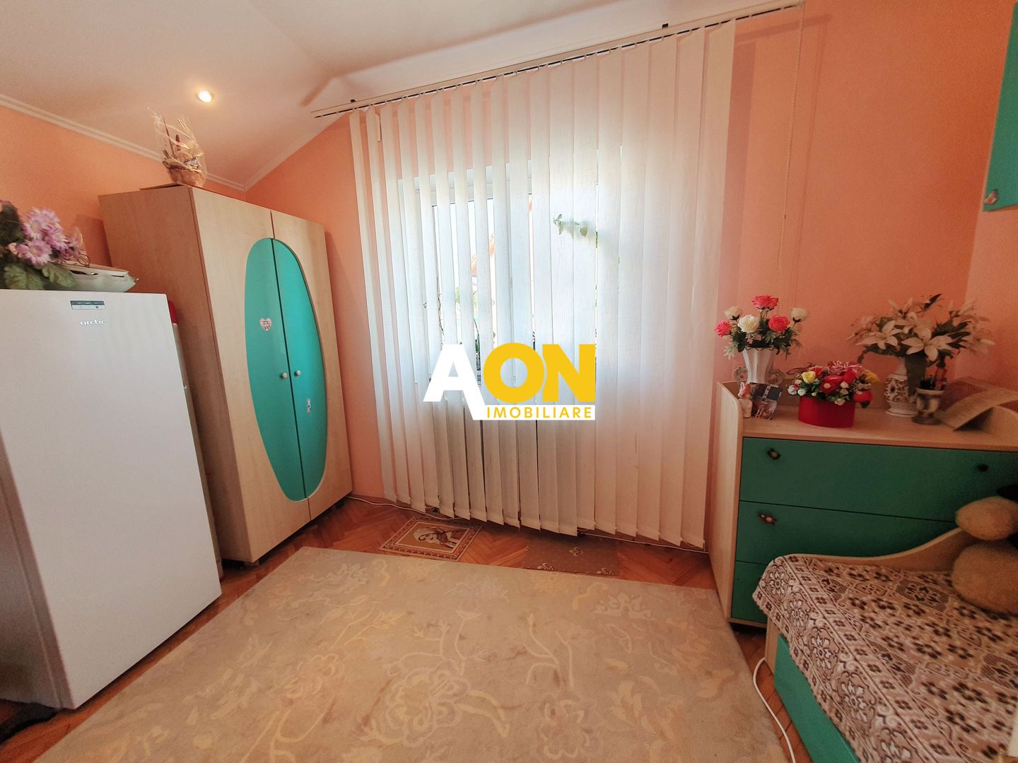 Casa 4 camere, 2 bai, 86 mp utili, renovata, zona Lipoveni - Poză 6