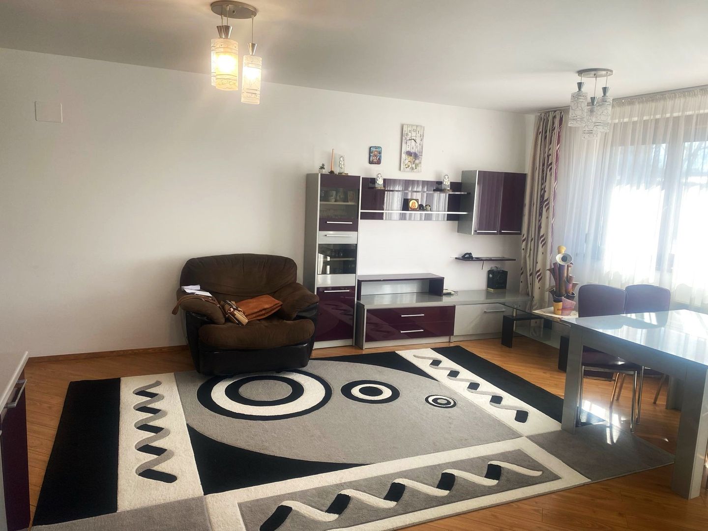 Apartament 3 camere Tractorul - Poză 3