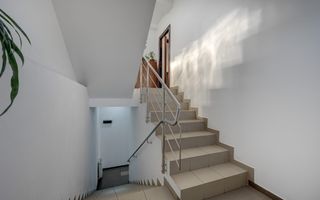 SI CASA SI AFACERE totul sub același acoperiș in Sector 5 ! - Poză 28