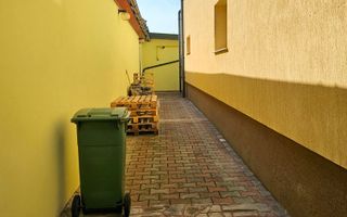 Casă plus Spațiu comercial 741 mp, Teren 906 mp Brasov - zona Blumana - Poză 35