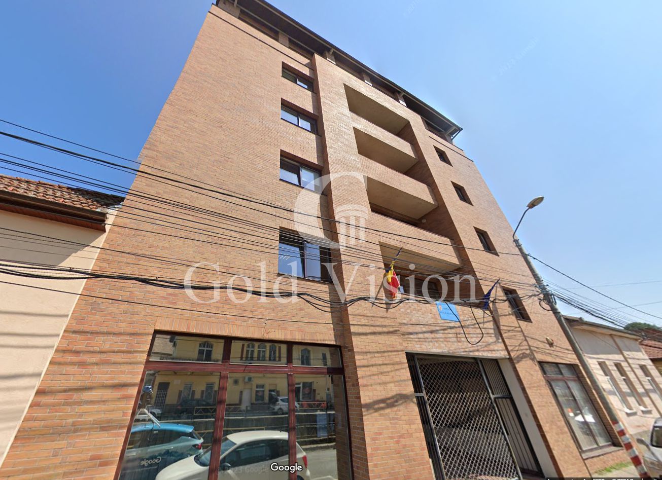 Spatiu de inchiriat in inima orasului! - Poză 1