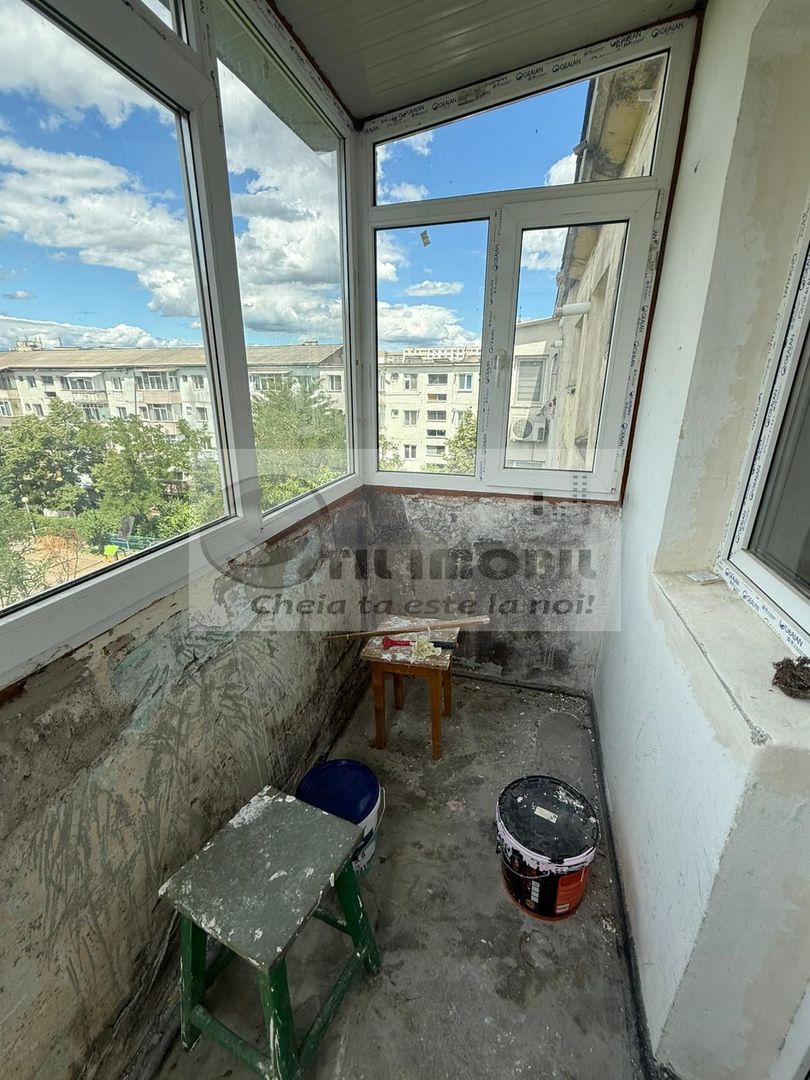 Apartament 2 camere, renovare completă, zona Alexandru cel Bun - Poză 9