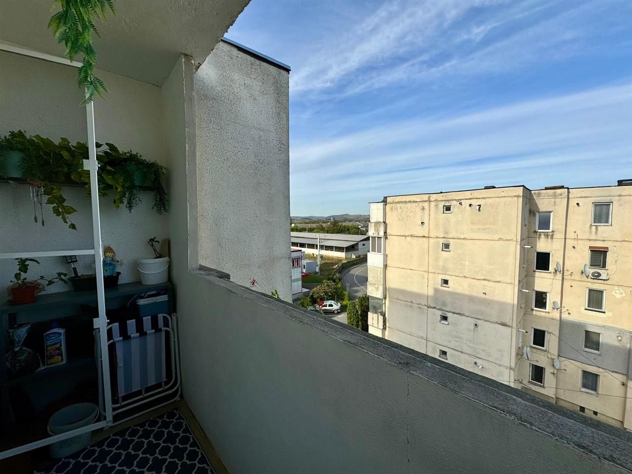 Decomandat, 2 bai, balcon, pivnita, Ungheni, Mures - Poză 4