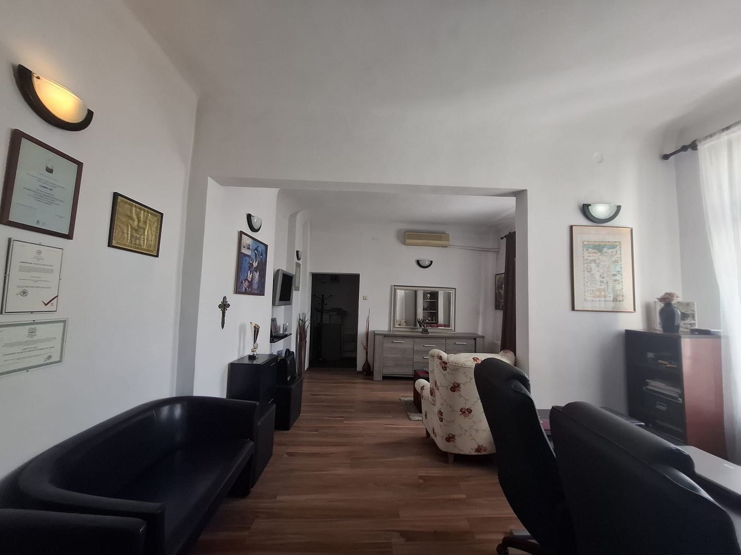 URGENT!, APARTAMENT TIP duplex in vila CONSOLIDATA, liber,  NEGOCIABIL - Poză 3