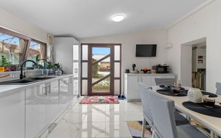 Casă 157 mp utili, complet mobilată și utilată modern - Poză 16