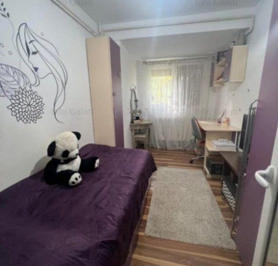 Apartament  2 cam Tig 2   ,renovat , mobilat şi utilat complet ,et 2 - Poză 3