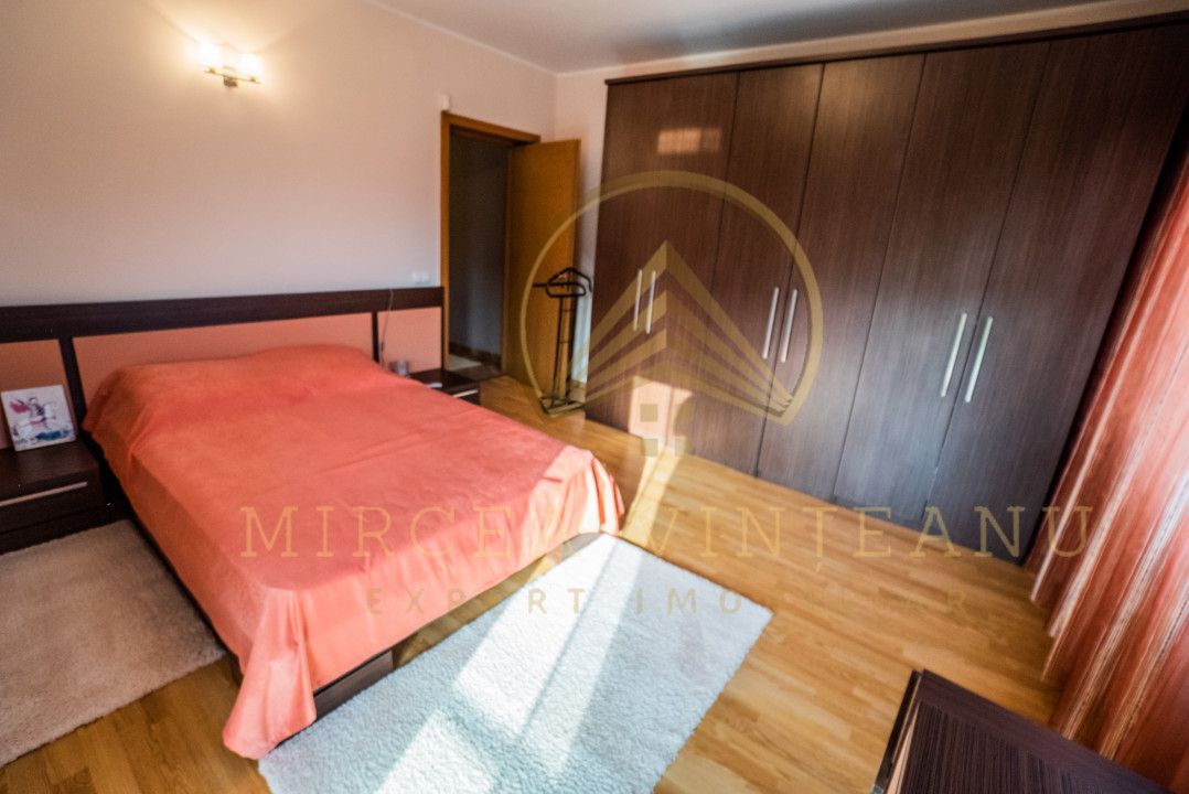 Palazu Mare / Elvila -  Vanzare Vila  D+P+1E cu teren de 996 mp - Poză 39