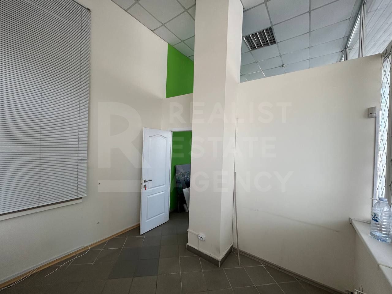 Chirie, spațiu comercial, 47 mp str. Ștefan cel Mare, Bălți - Poză 6