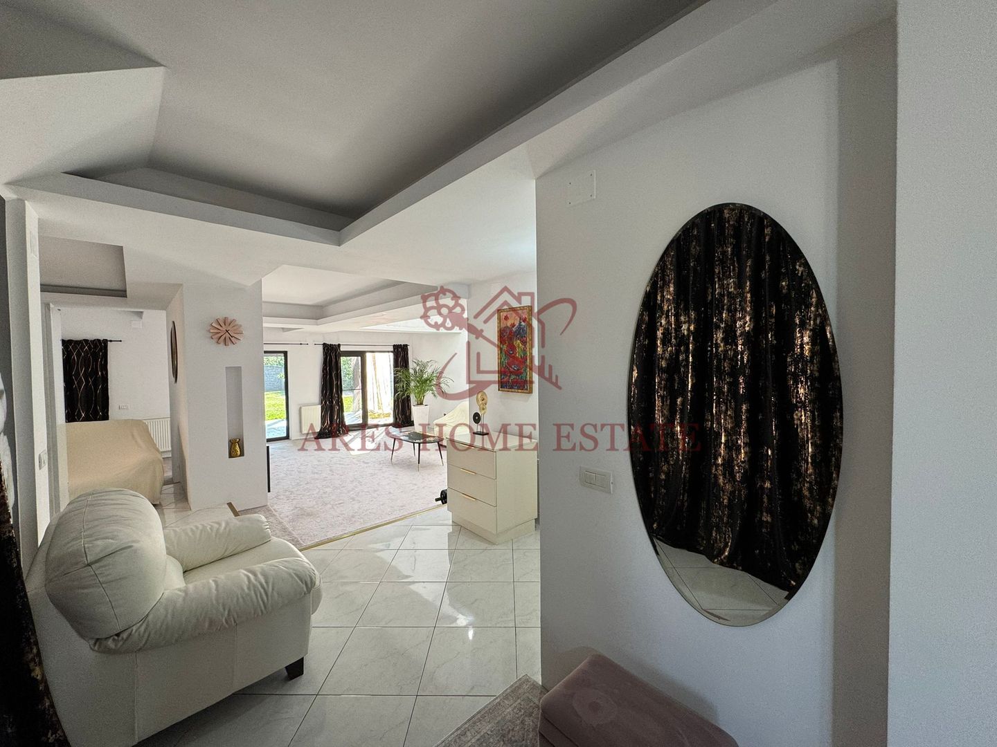 Casă individuală, 5 camere, garaj si curte, comision 0 - Poză 5