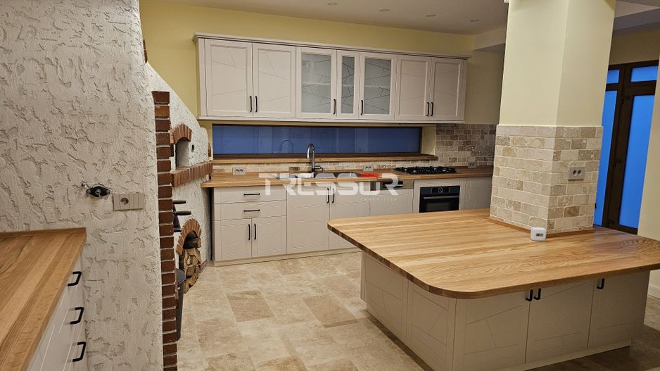 Luxury Smart Villa in Faleza Nord, Fully Renovated, 330 sqm Usable Are - Poză 3