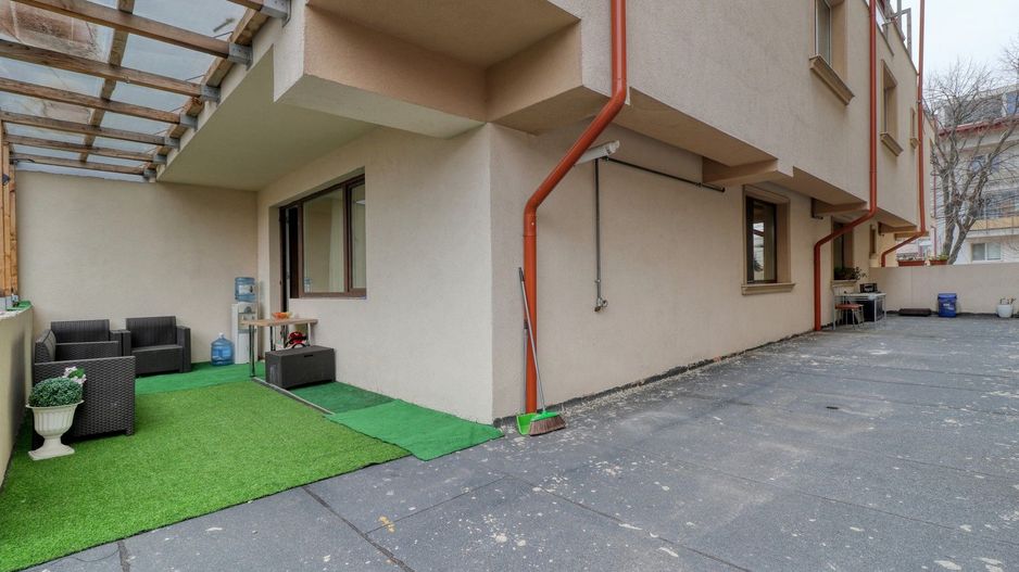 Parc Bazilescu-  4 camere + curte mare-  comision 0% - Poză 19