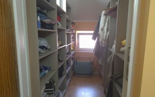 Casa langa Blue Sky cu panouri solare, garaj si terasa mare - Poză 6
