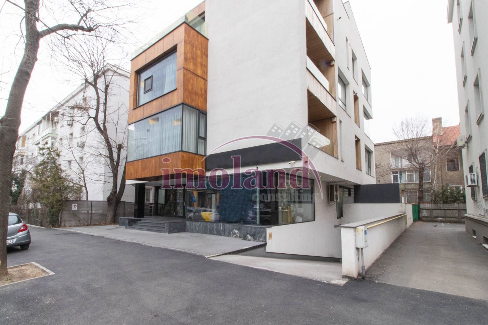 Inchiriere Spatiu Comercial/Showroom stradal - Vitrina si terasa - Floreasca - Poză 4