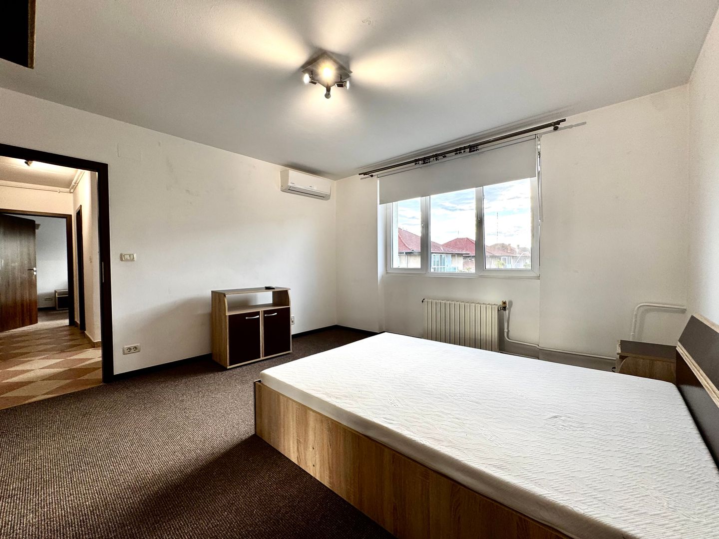 Apartament 2 camere, primitor, in zona Centrala-Universitate - Poză 12