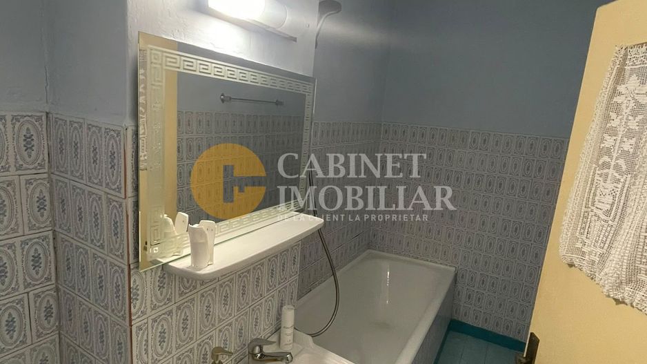 APARTAMENT 3 CAMERE - PODUL DE FIER decomandat - Poză 6