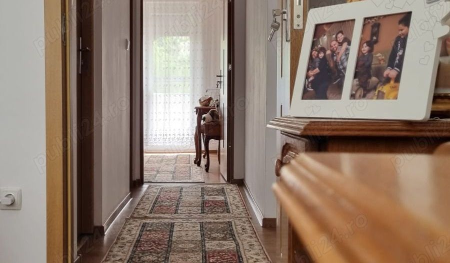 Apartament 3 camere - renovat - Poză 3