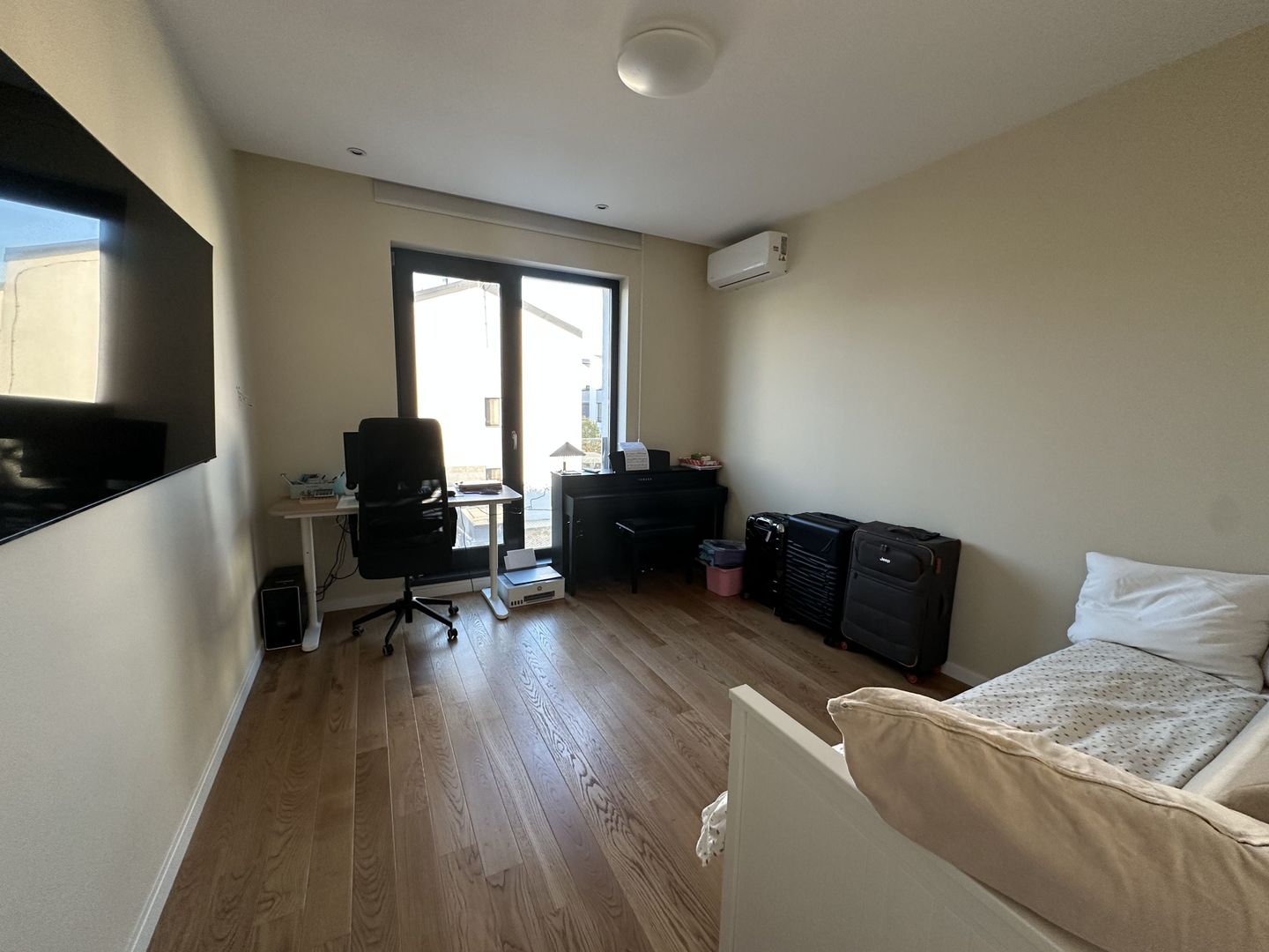 INCHIRIERE VILA ZONA PIPERA - Poză 16