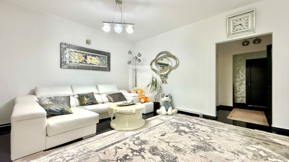 Triplex LUX în centrul Frasin – complet mobilat - Poză 6