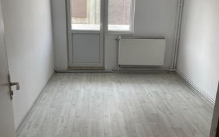 Apartament 3 camere, decomandat - 79 mp - etaj 3/4 - Frumoasa ! - Poză 1