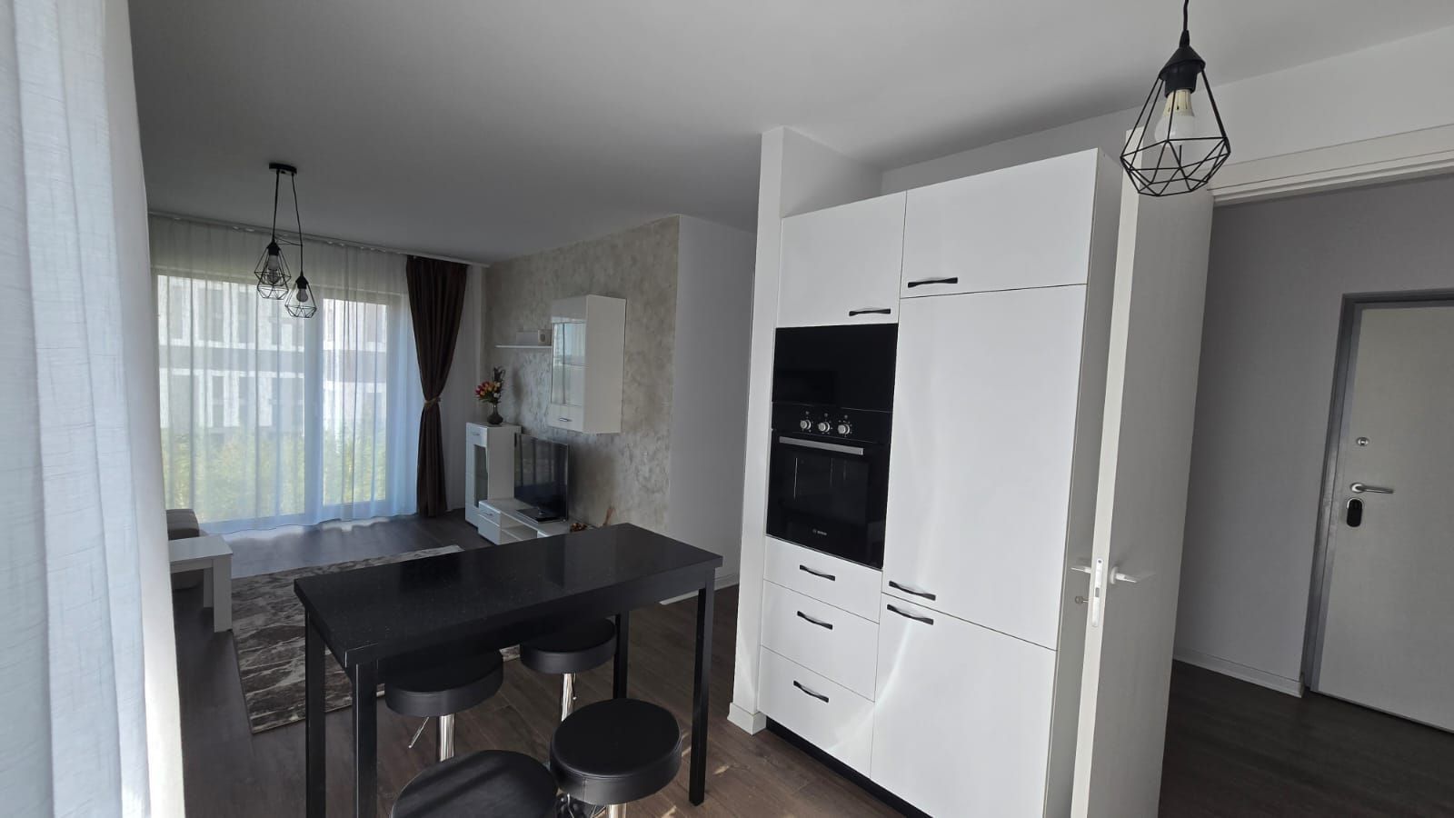 Inchiriere 2 Camere Cloud 9 Residence - Poză 2