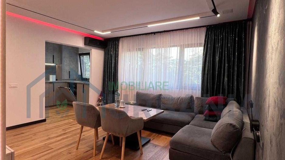 Închiriere apartament 3 camere, Splai Bahlui, bloc B1, zona Palas, Iași - Poză 1