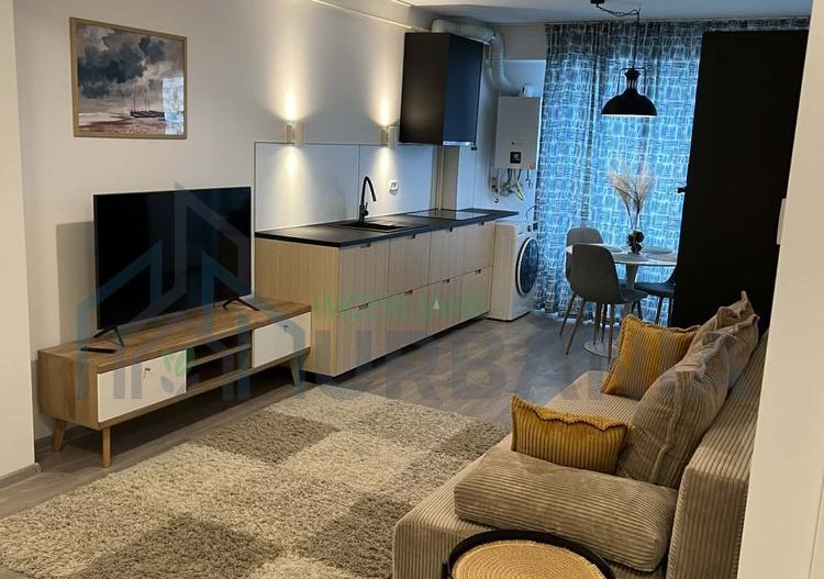 Apartament 2 camere, zona Copou, modern, cu lift - Poză 2