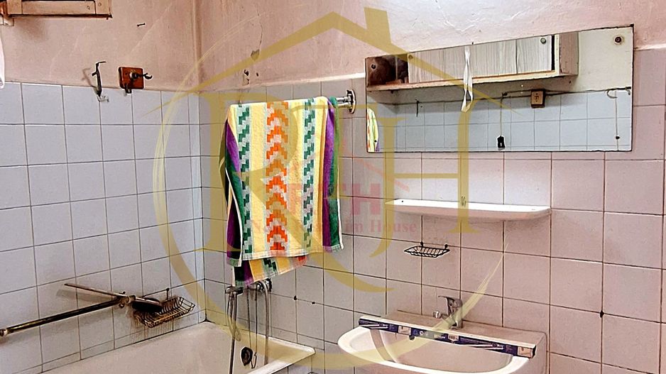 Oferim spre vanzare casa + teren, zona Sagului,  Necesita renovare - Poză 19