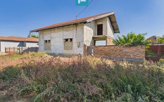 Casă la roșu cu 4 camere de vânzare - Poză 4